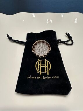House of Harlow 1960 White Gold Starburst Ring